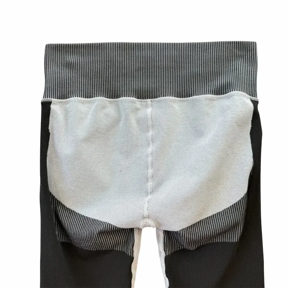 ALO Yoga size large